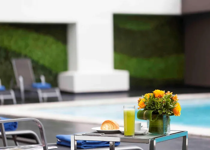 Novotel Santa Fe 4*