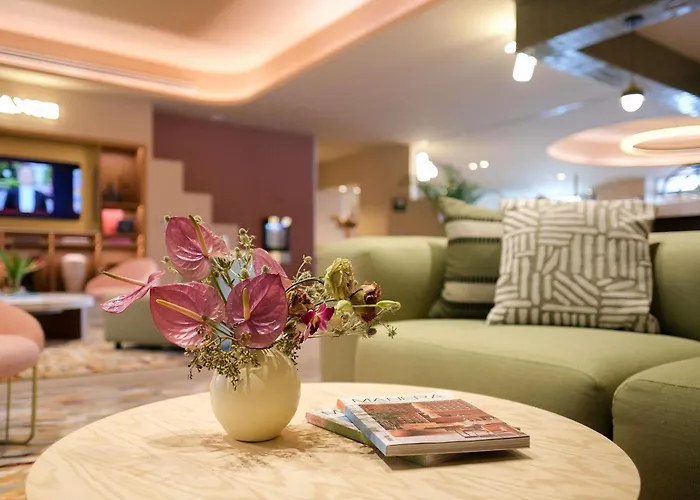 Novotel Santa Fe Hotel 4*