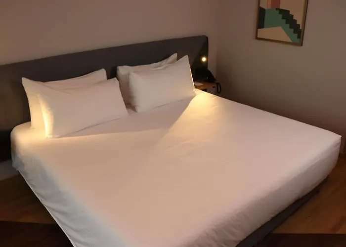 Novotel Santa Fe Hotel 4*